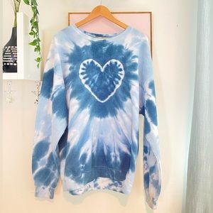 URBAN OUTFITTERS OVERSIZED TIE-DYE SWEATSHIRT